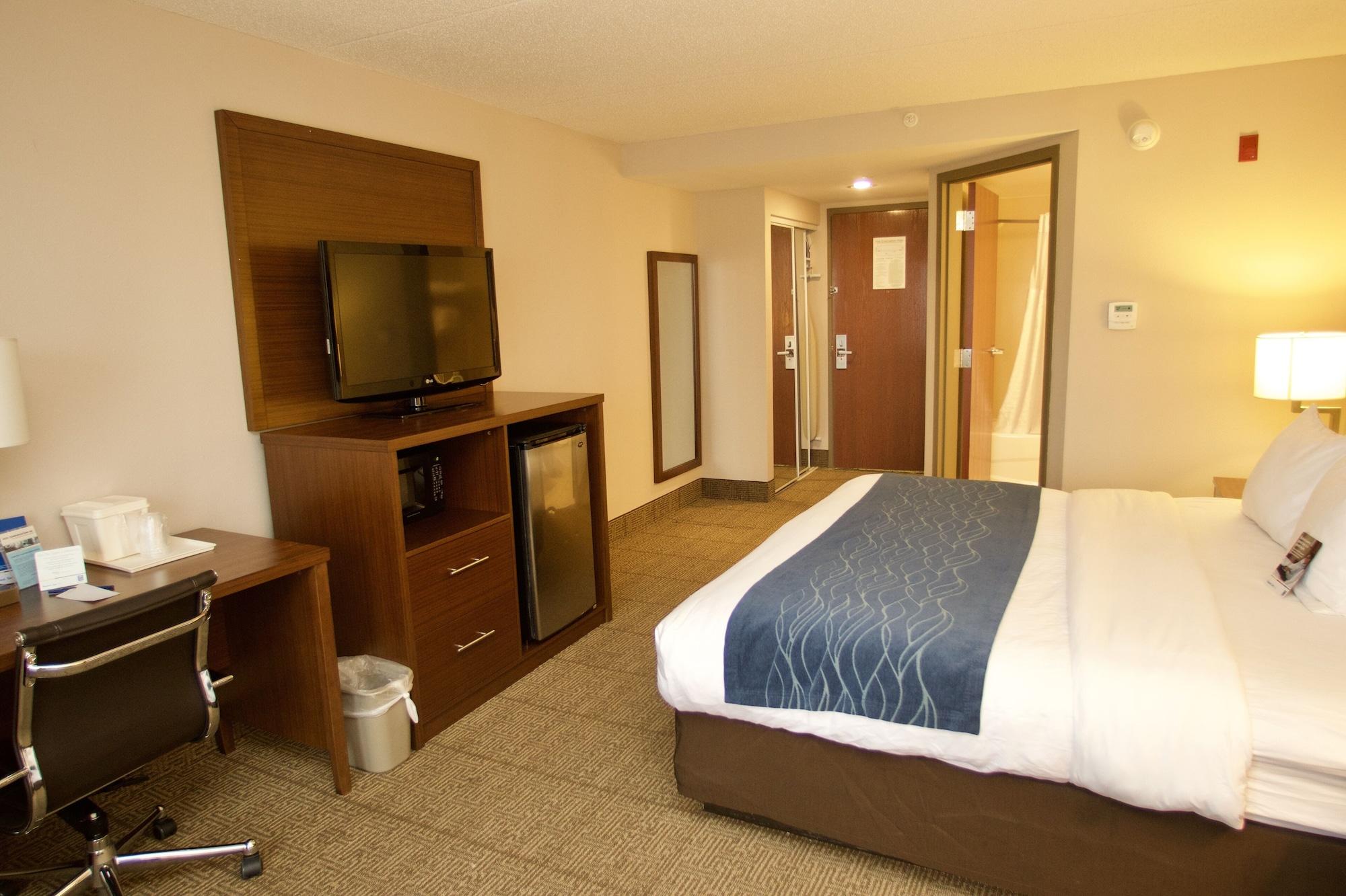 Comfort Inn Near Quantico Main Gate North Дъмфрис Екстериор снимка