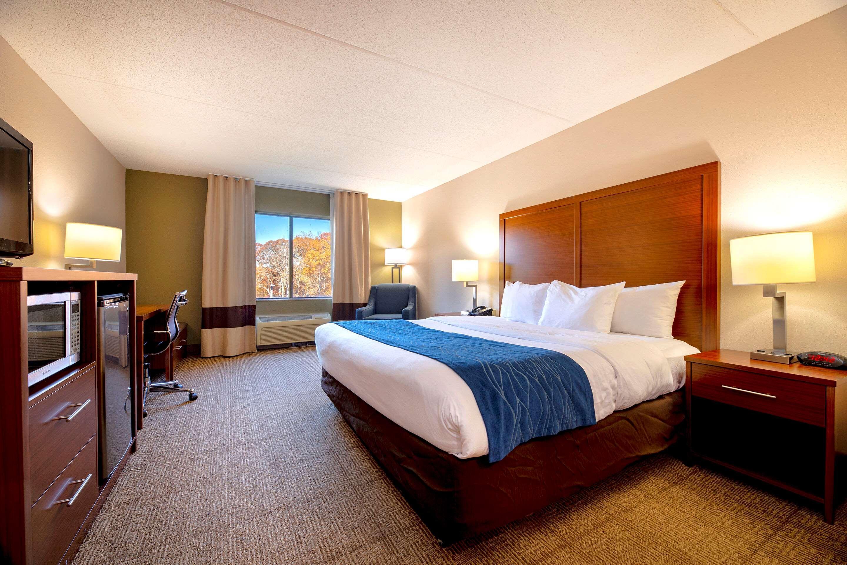 Comfort Inn Near Quantico Main Gate North Дъмфрис Екстериор снимка
