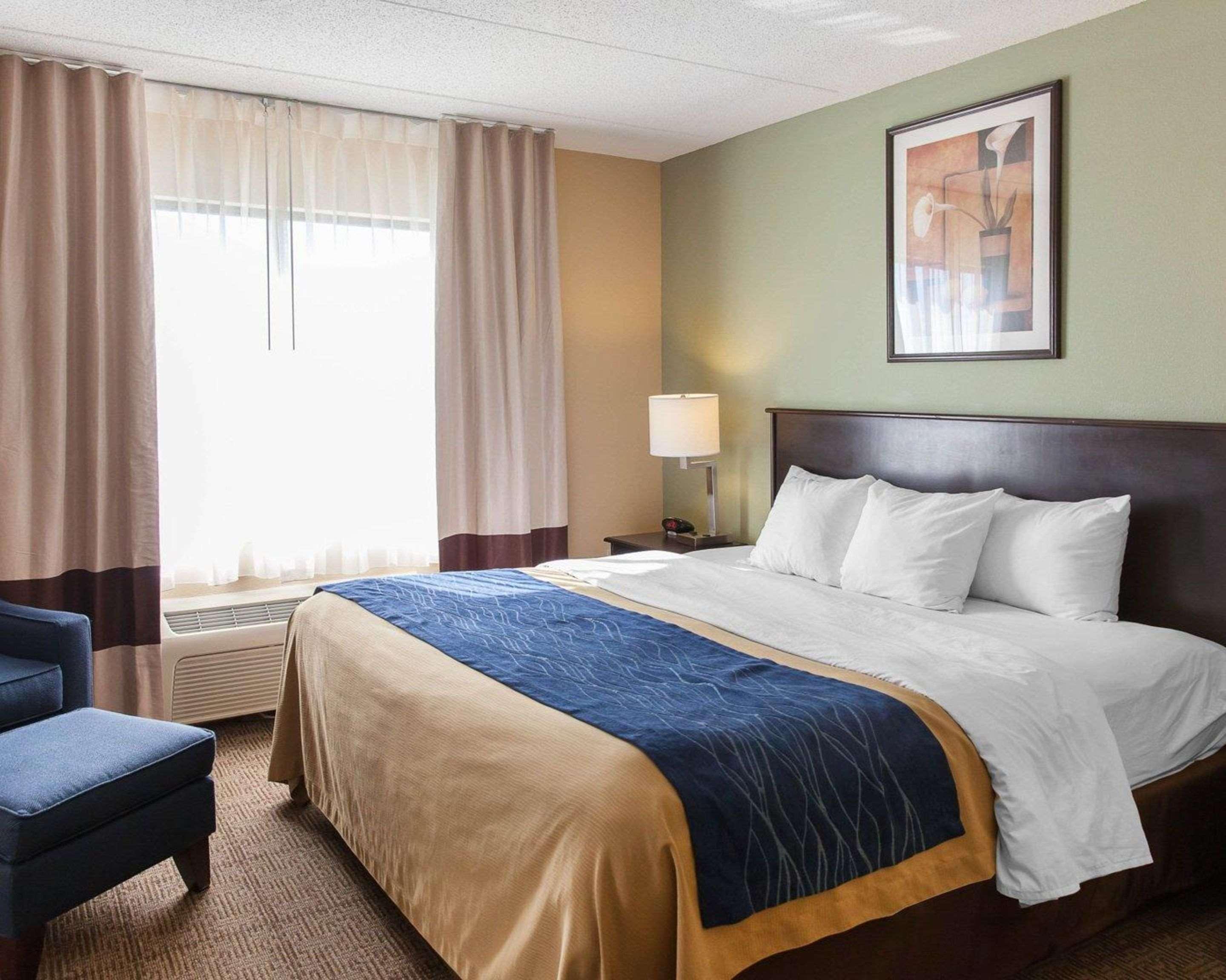 Comfort Inn Near Quantico Main Gate North Дъмфрис Екстериор снимка